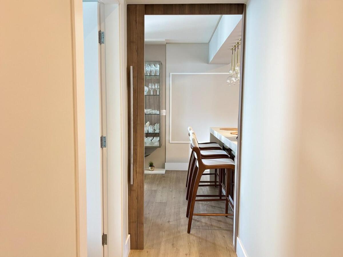Inteiro Reformado - Localizacao Perfeita E Otima Localizacao Apartamento Balneario Camboriu