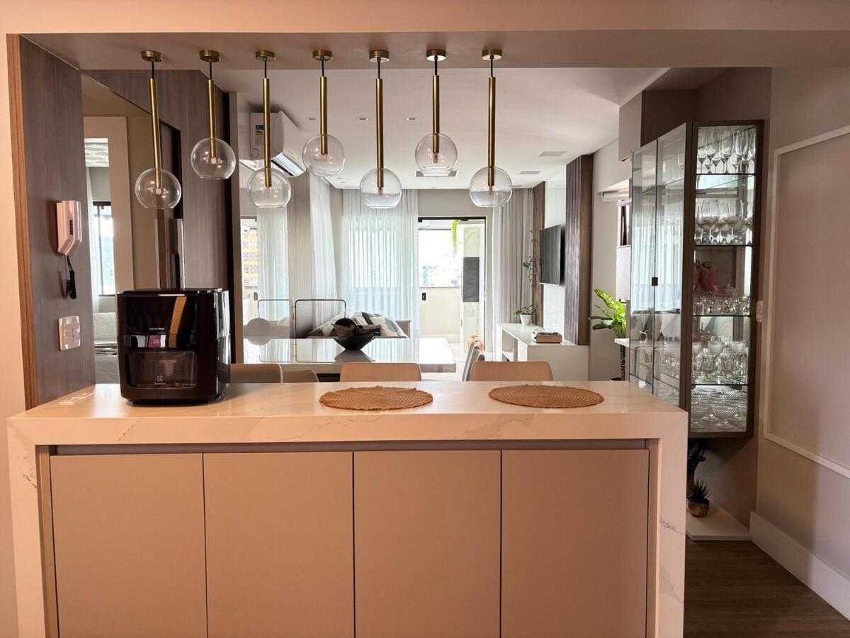 Inteiro Reformado - Localizacao Perfeita E Otima Localizacao * Balneario Camboriu